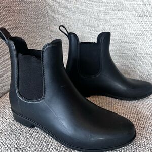 Black Waterproof Chelsea Boots